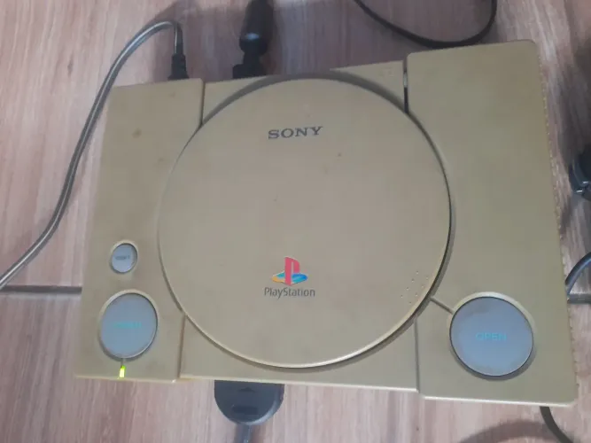 PLAYSTATION 1 FAT