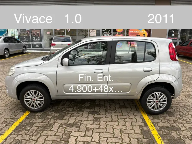 Fiat Uno Vivace Celeb. 1.0 EVO F.flex 8V 5P 2011