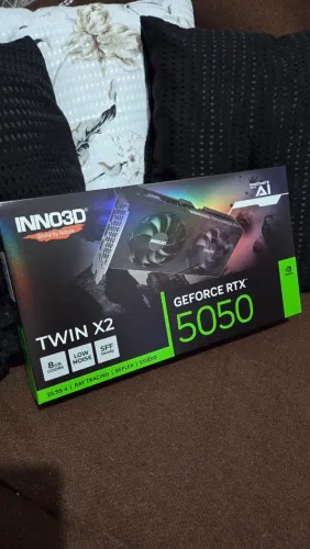 RTX 5050 8 GB Inno3d Twin x2