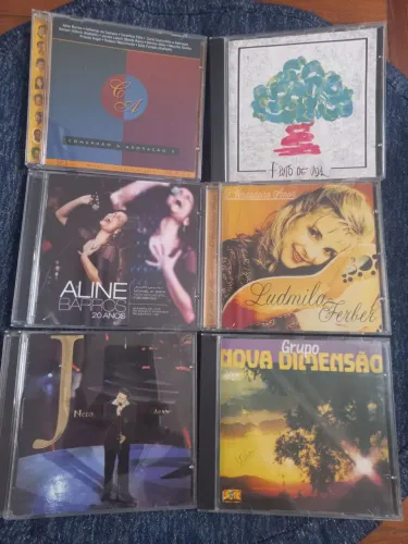 6 CDs evangélicos de vários cantores