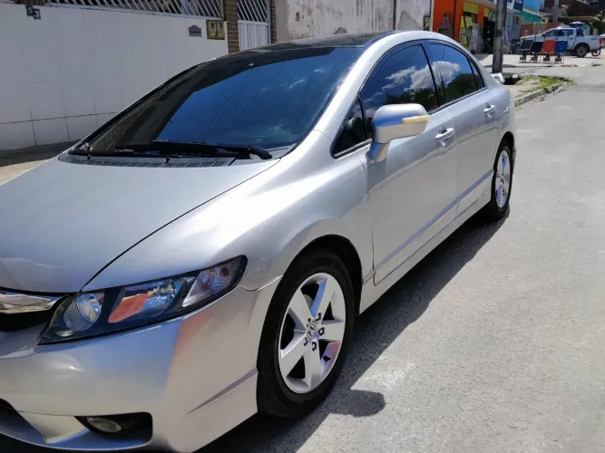 Honda Civic Sedan LXS 1.8/1.8 Flex 16V Mec. 4P 2009