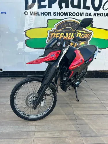 Yamaha lander