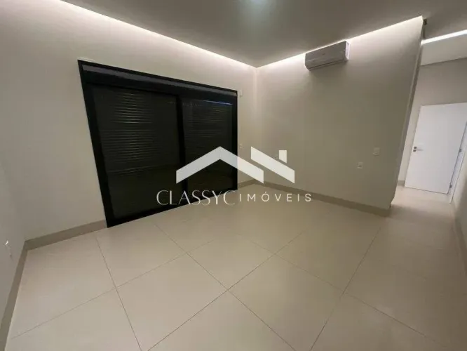 Casa em Condomínio Fechado no Jardim Sul, Uberlândia 3 Suítes, Suíte Master com Closet, E