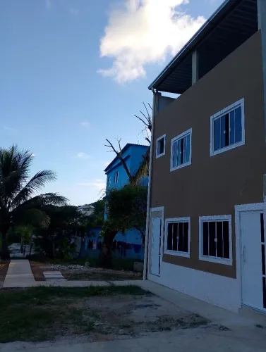 2 casas independentes no condomínio solar tropical 