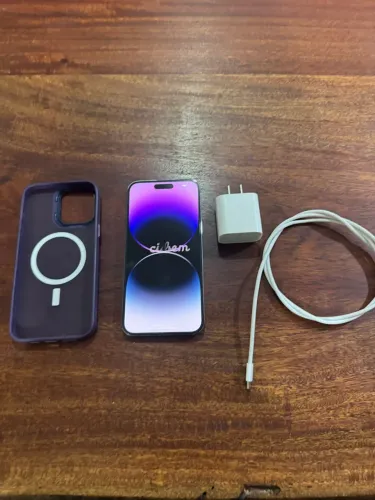 iPhone 14 Pro Max Roxo 