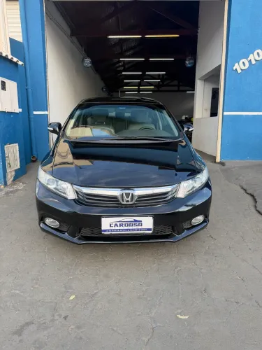 Honda Civic Sedan LXR 2.0 Flexone 16V Aut. 4P 2014