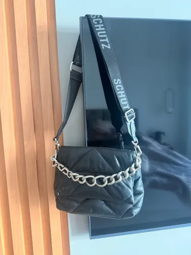 Bolsa Couro SHUTZ CORRENTES