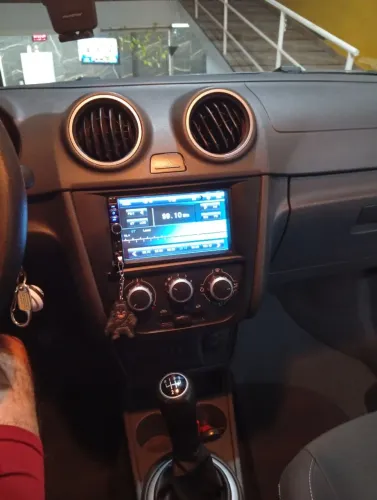 Volkswagen Saveiro 1.6 MI Total Flex 8V CE 2013