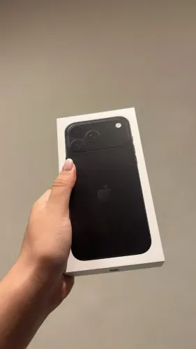 IPhone 18 Pro MAX 512GB PRETO - novo lacrado - loja física na Savassi 