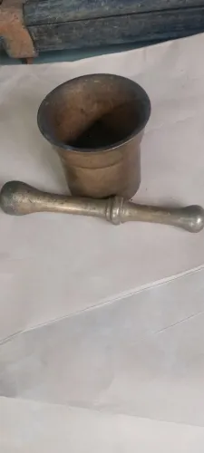 Almofariz Metal