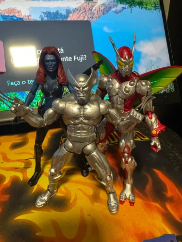 Marvel Legends Lote 3 Wolverine Mística Beetle