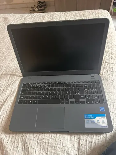 Notebook Samsung Essentials E20 Intel 4GB RAM HD 500GB