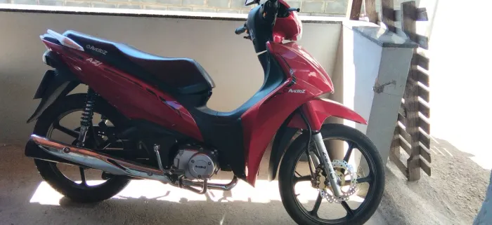 Avlloz Az1
