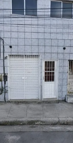 Vende-se casa