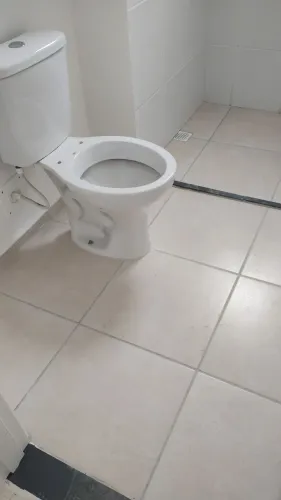 Vaso sanitário novo
