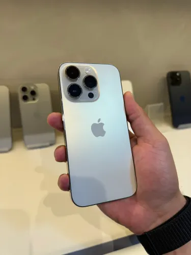 iPhone 14 Pro 128 Gold Impecável