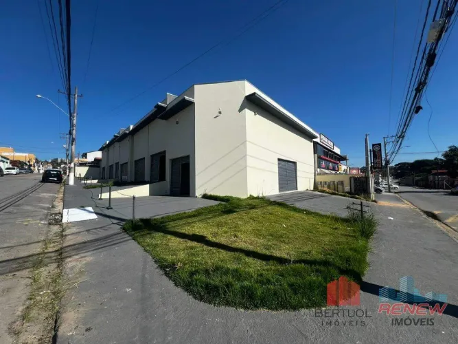SALAS COMERCIAIS NA CAPELA