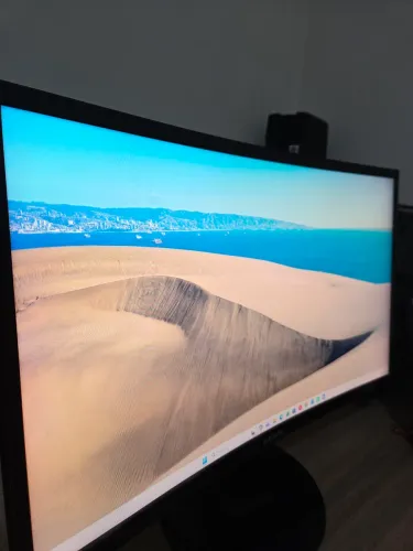 Monitor Curvo Samsung 24 polegadas