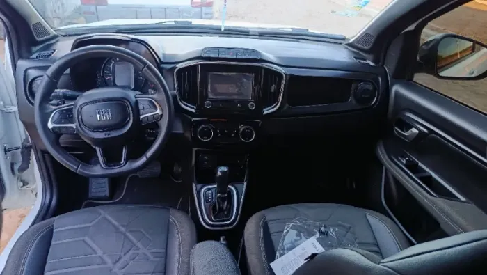 Fiat Strada Volcano 1.3 Flex 8V CD Aut. 2024