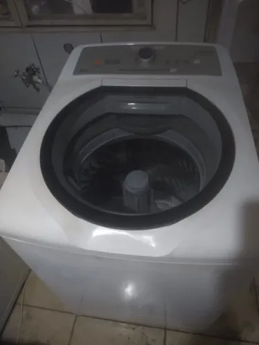 Máquina Brastemp 15 kilos com 3 meses de garantia e frete grátis para Anápolis, Goiás