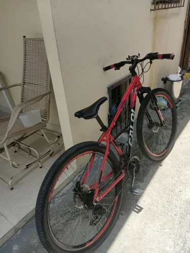 Vendo uma bicicleta