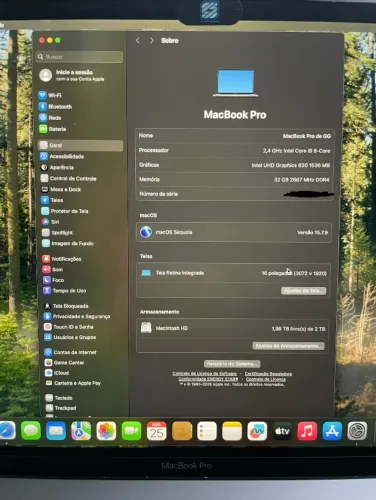 MacBook Pro com 2 Terás de Memória