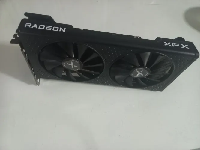 Placa de vídeo rx 6650 xt