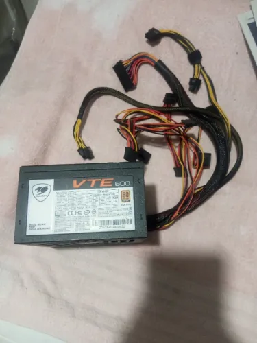 Fonte Cougar VTE 600w Com Defeito