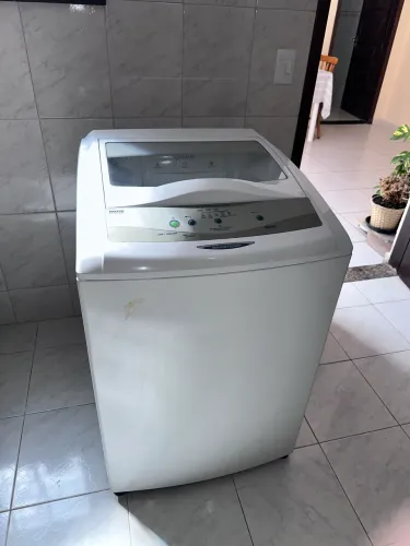 Vendo Máquina de Lavar USADA Brastemp