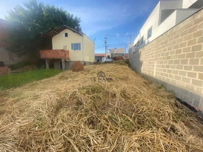 Terreno à venda em Piracicaba, Santa Terezinha
