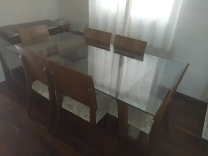 Conjunto completo de mesa de jantar com 6 cadeiras