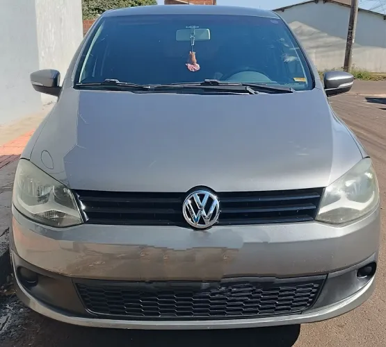 Volkswagen Fox 1.6 MI I Motion Total Flex 8V 5P 2014