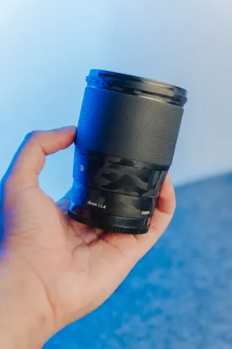 Lente sigma 16mm 1.4 E-mount