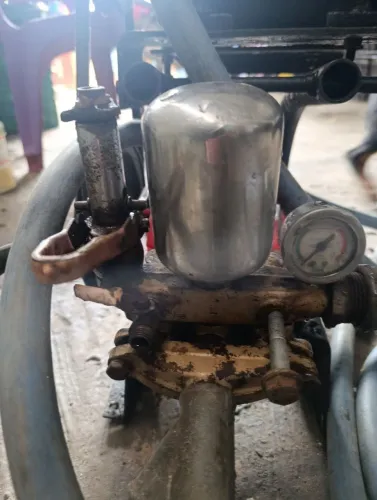 Vendo bomba lavajato