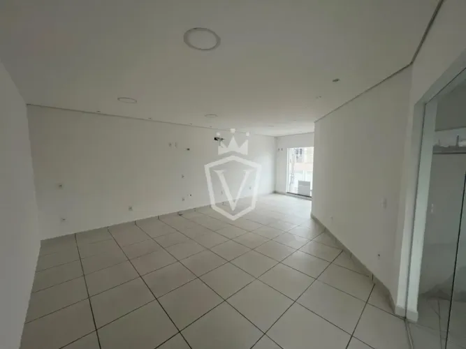 Sala para locação - Santa Giovana