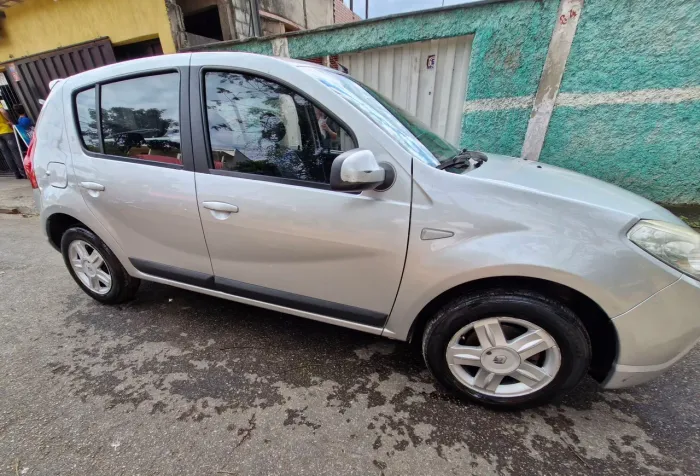 Renault Sandero Privilège Hi-flex 1.6 8V 5P 2011