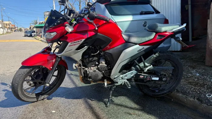 ? Yamaha Fazer FZ25 ABS 2020 - Apenas 16.460 km
