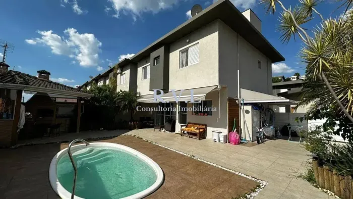 Casa em Condomínio Fechado em Atibaia-SP, Jardim das Flores: 3 Suítes, 2 Salas, 3 Vagas, 1