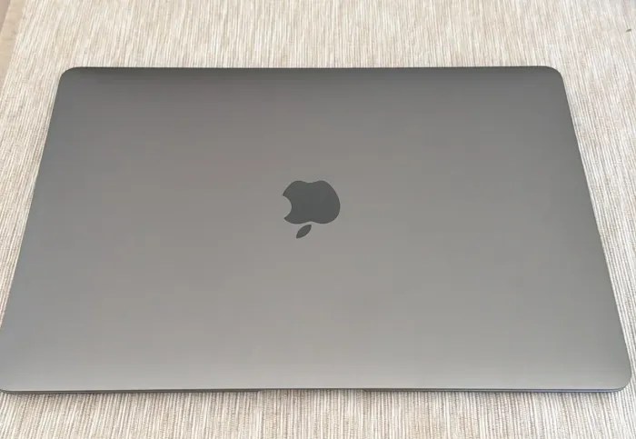 Macbook air M1 - ótimo estado