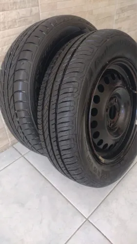 Pneu continental 185/65/15