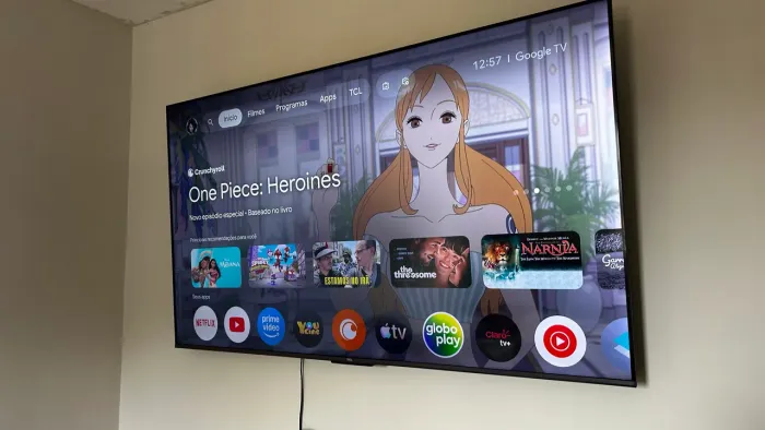 TV TCL 65 polegadas 4K Nova funcionando perfeitamente com Android 
