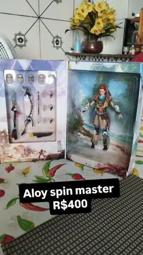 Action figure Aloy spin master horizon zero down