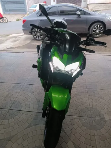 Kawasaki z900 2021