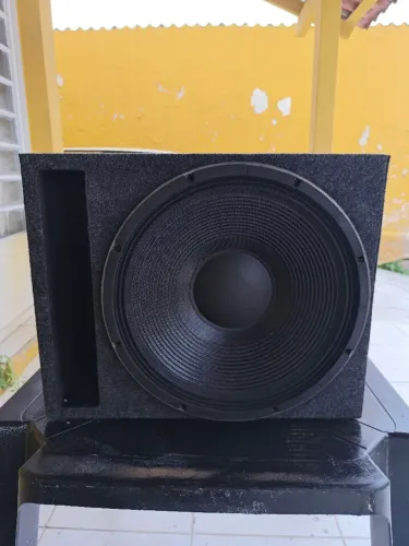 Vendo Caixa Auto falante 15''