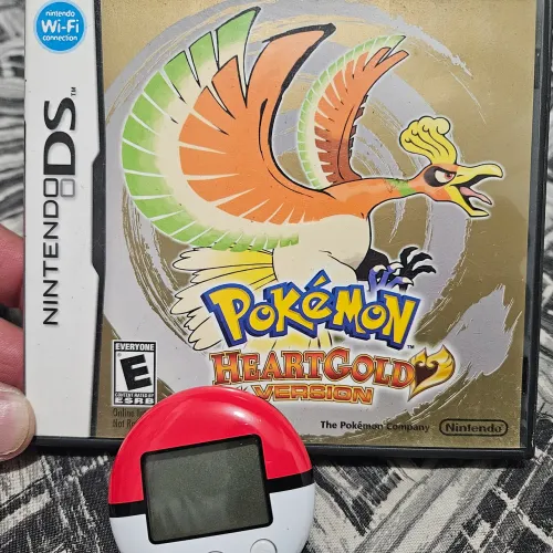 Pokemon HeartGold com Pokewalk