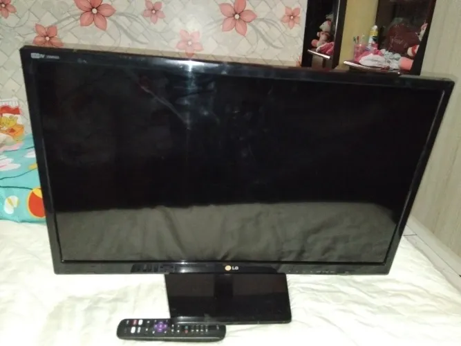 Vendo uma tv lg