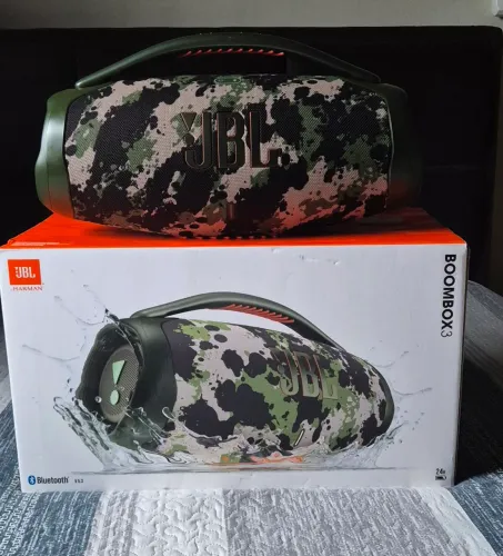 Caixa de som JBL Boombox 3