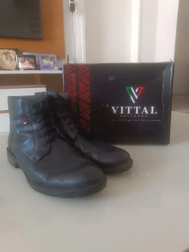 Botinas De Couro Legítimo (botas)