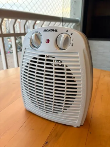 Aquecedor de Ar Termoventilador Mondial A-08 1800W 127V