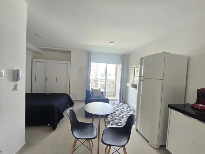 Oportunidade: Studio Mobiliado no Coração de Juiz de Fora
